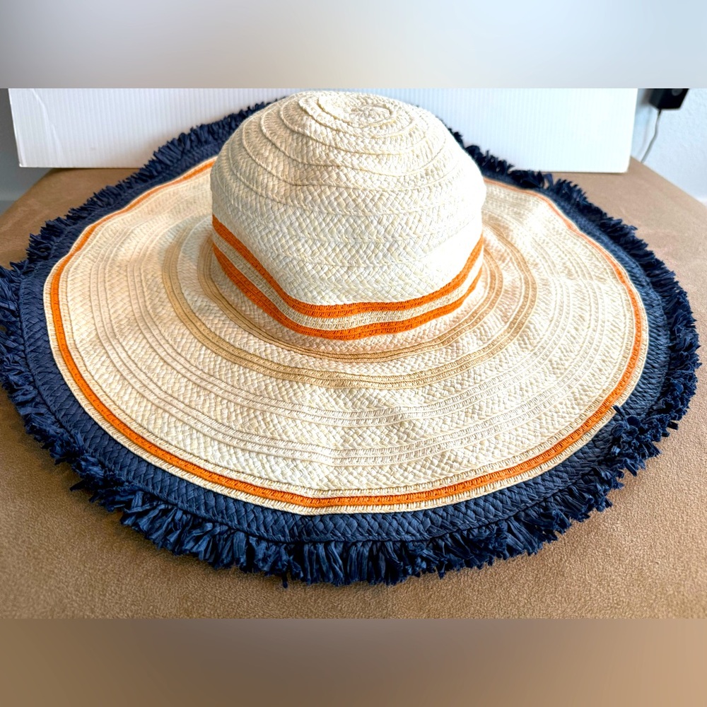 QUAGGA Wide Brim hat